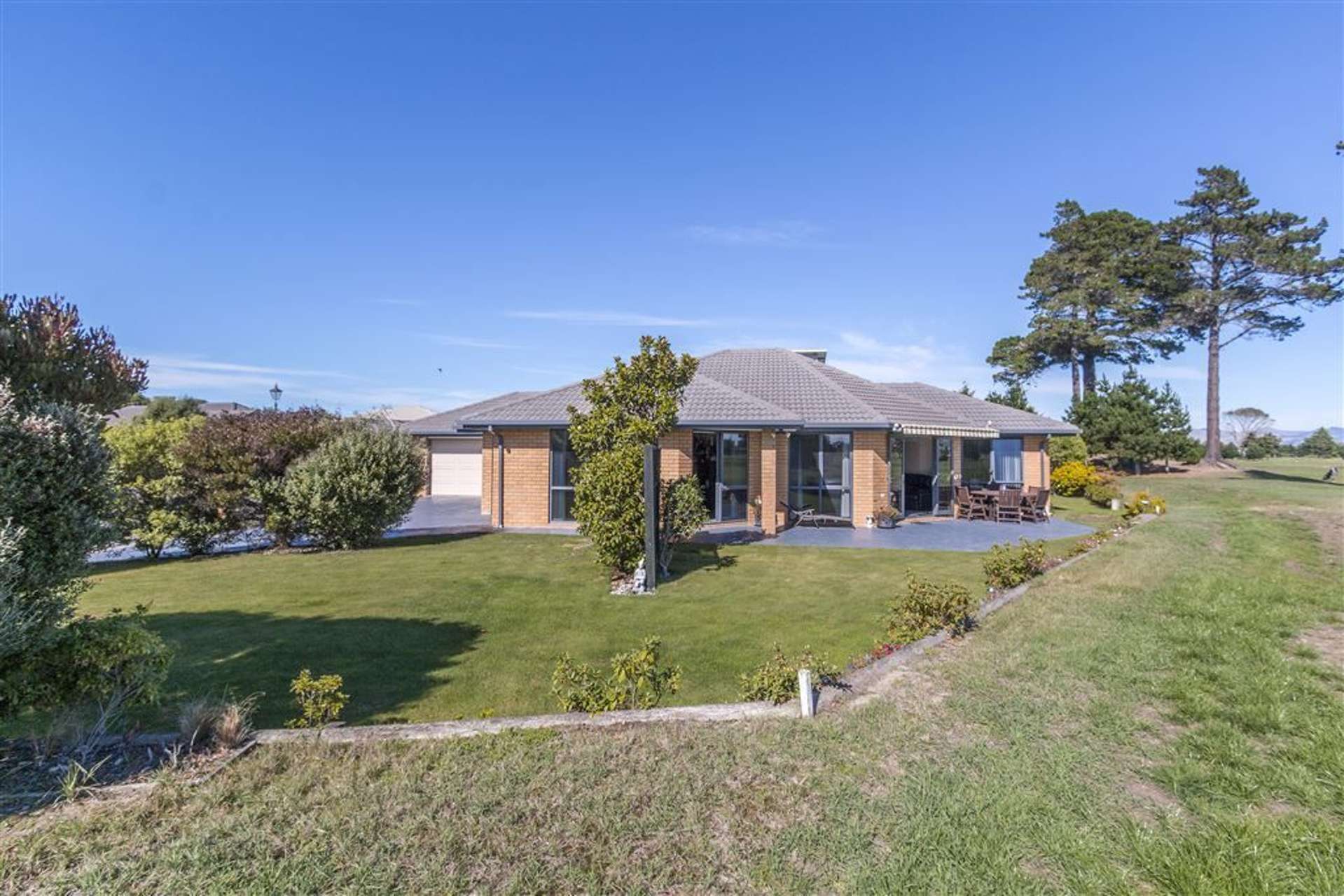 16 Fishermans Rest Waimairi Beach Christchurch City Houses for
