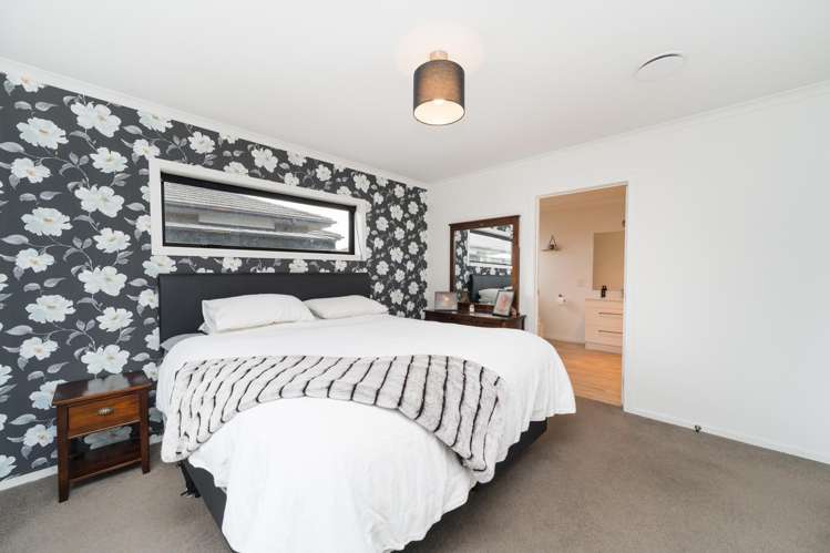 6 Wescombe Grove Feilding_12