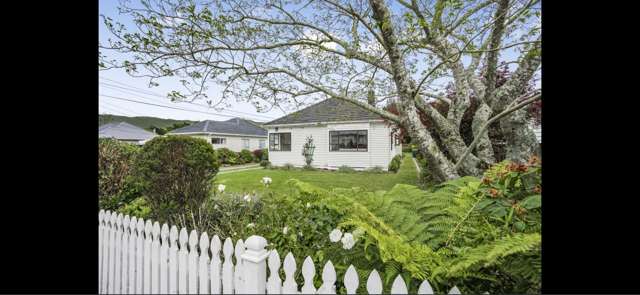 9 Poole Crescent Wainuiomata_1