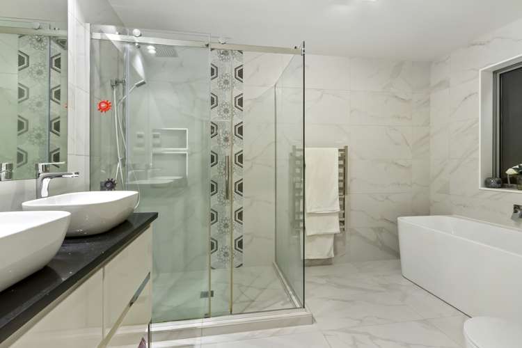 12 The Landing Riverhead_20