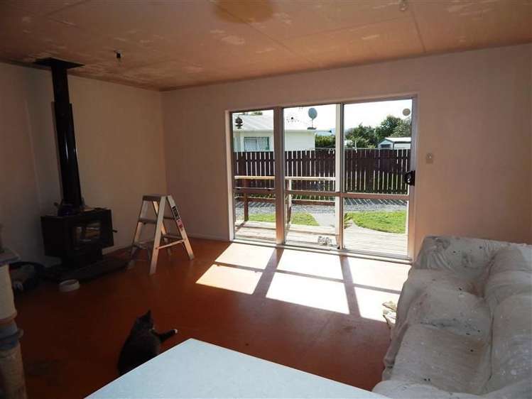 23 King Street Carterton_2