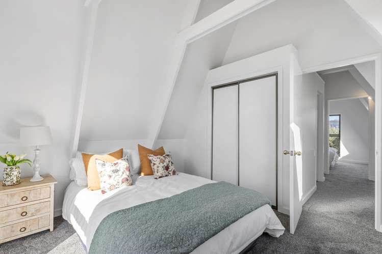 117 Gloaming Hill Titahi Bay_12