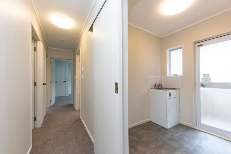 18D Sarona Avenue 1665_5