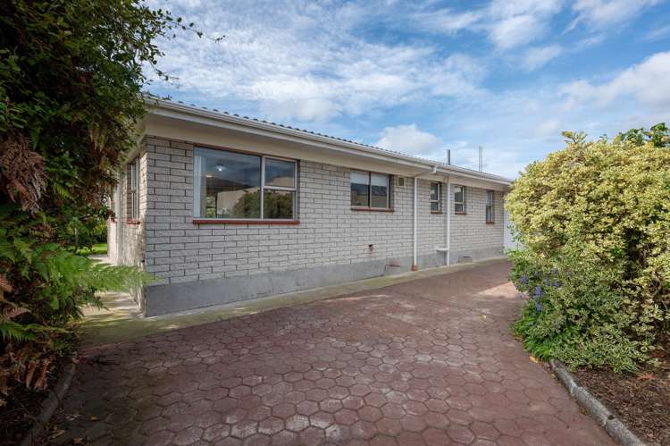 52A Robertson Street Glenholme_12