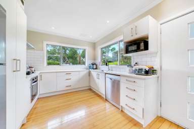 582 Massey Road_4