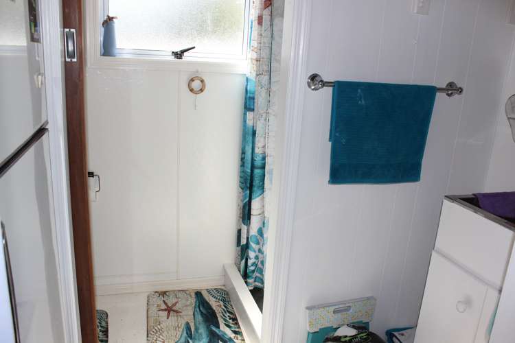 120 The Fairway Matarangi_7