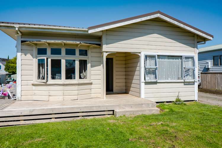 1277 Egmont Road Egmont Village_43