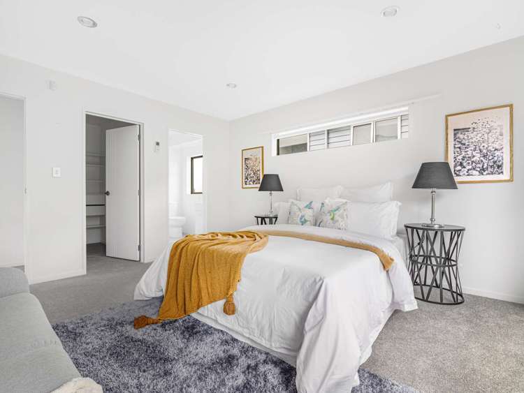 257 Alec Craig Way Gulf Harbour_9