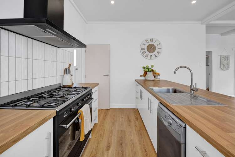 21 High Street West Waitara_1