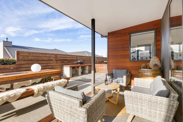 2 Percy Lane Wanaka_13