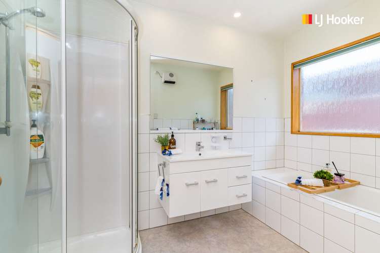 8 Jaffray Drive East Taieri_10