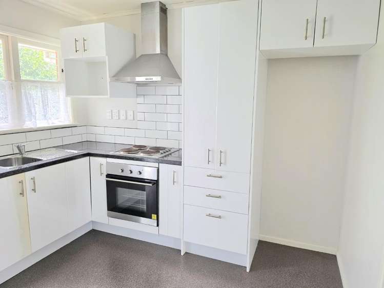 2/26 Riverbank Street 11305_3