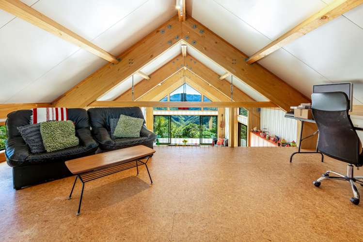 80 Southernthread Road Brooklyn_20