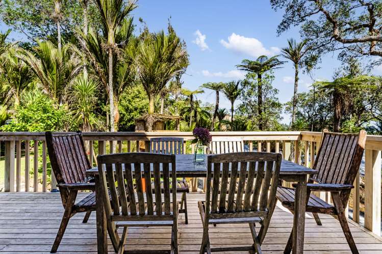 96 Motutara Road Muriwai_25