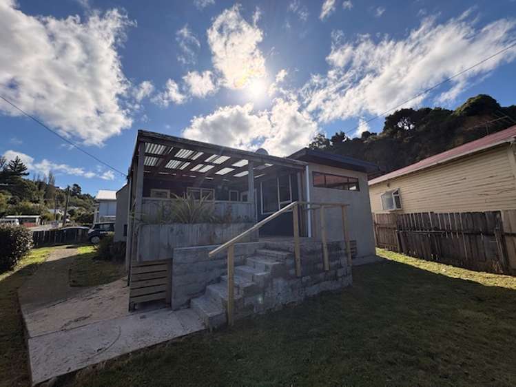 96 South Road_0