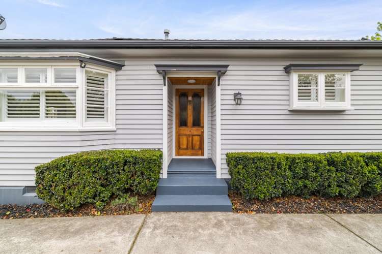 15 Aorangi Road Bryndwr_18