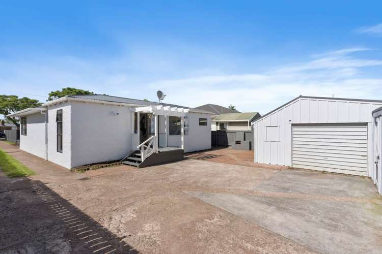 1/111 Canal Road Avondale_17