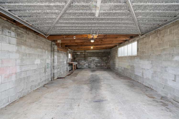 226 Crawford Street Glengarry_15