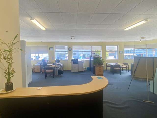 3 Clive Square East City Centre_3