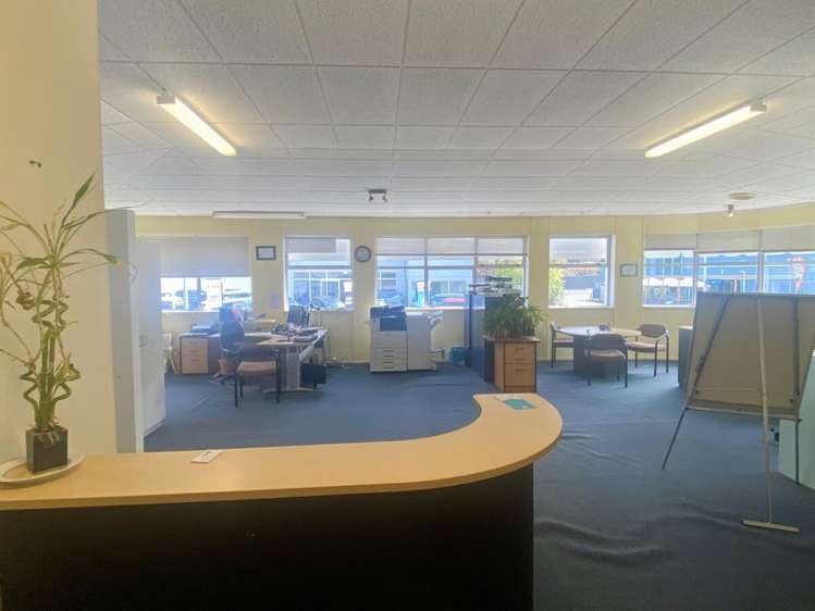 3 Clive Square East City Centre_3