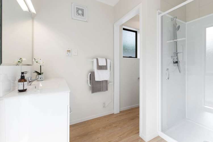 38 Ashdown Place Pahurehure_11