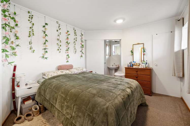 32 Avalon Crescent Fernhill/Sunshine Bay_19