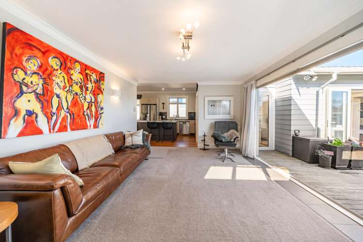 18 Bracken Street Petone_15