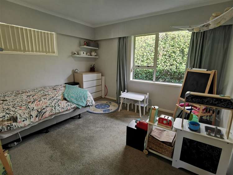 22 Forest Glen Orewa_9