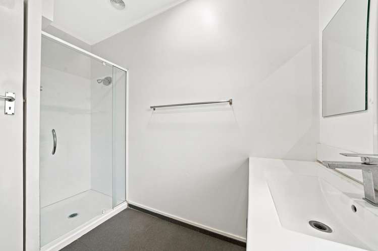 8B Frank Hewitt Street Pukekohe_12