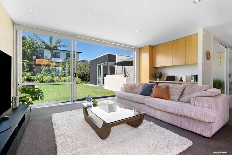 38 Pine Harbour Parade Beachlands_8