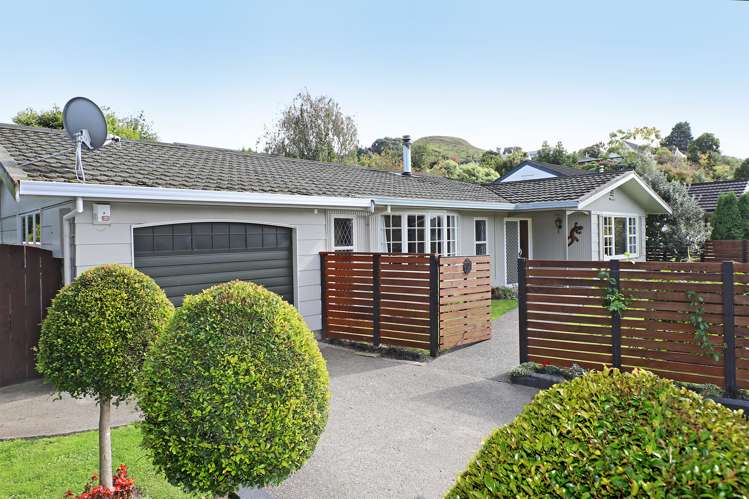 27 Kent Terrace Taradale_16