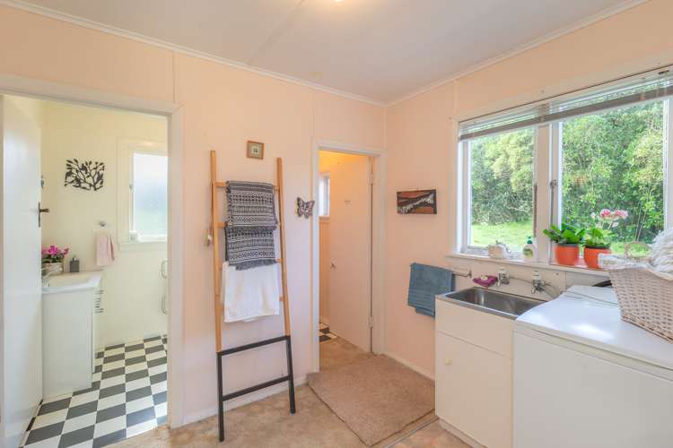 233 Hokio Sand Road Hokio Beach_14