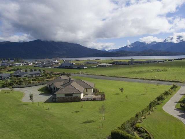 40 Hawea Place Te Anau_1