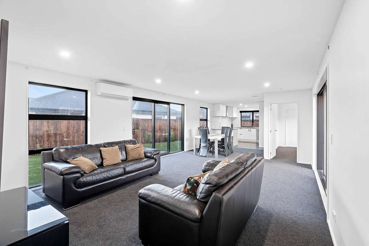 5 Atap Place_5