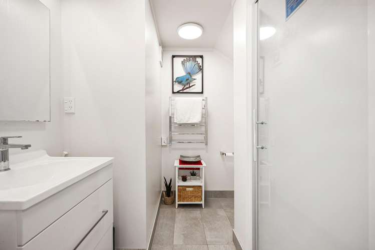 H/327 Hobsonville Road Hobsonville_13