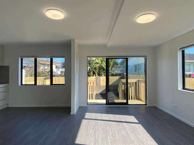 B-1/10 John Walker Drive Manurewa_3