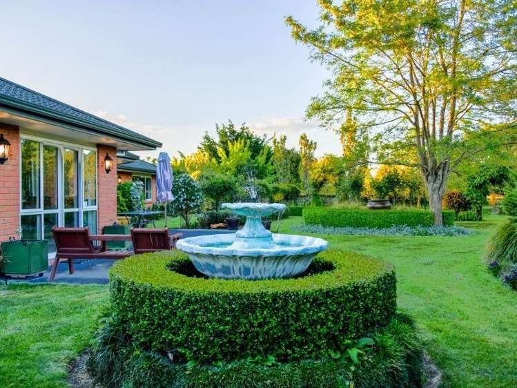 95 Amelia Place Leamington_6