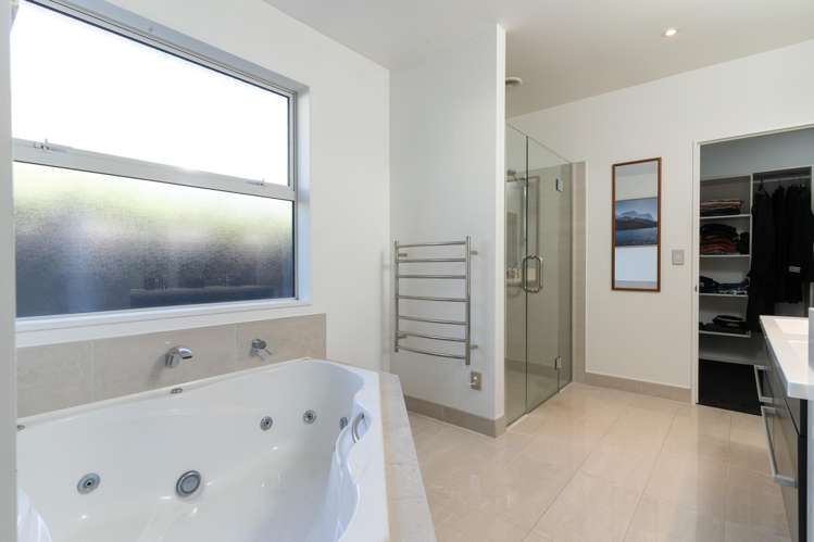 11 Rivers Edge Northwood_16