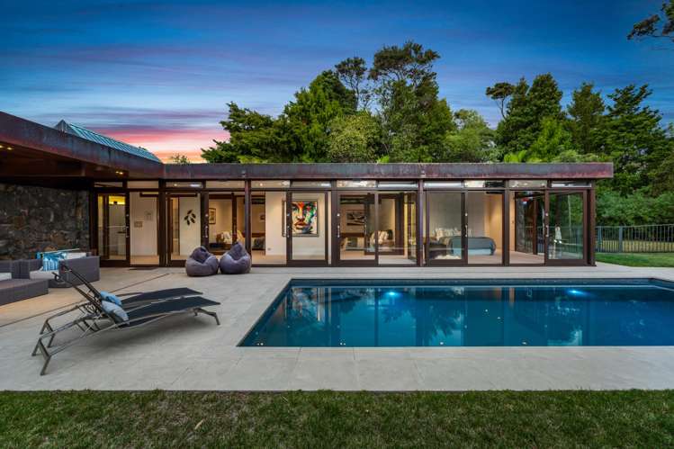 20 Oscar Road Greenhithe_33