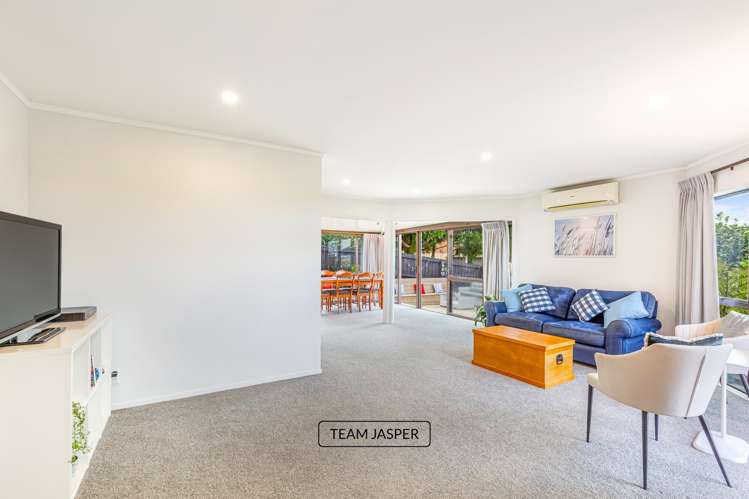 2/190 Norman Lesser Drive Saint Johns_1