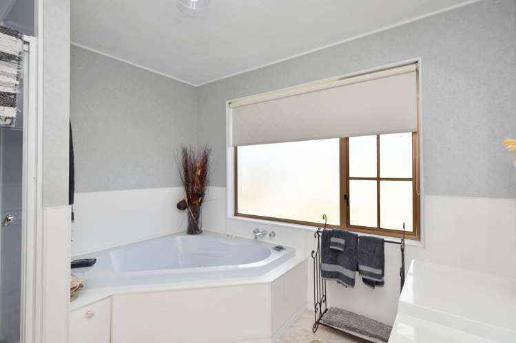 8 White Street Newfield_10