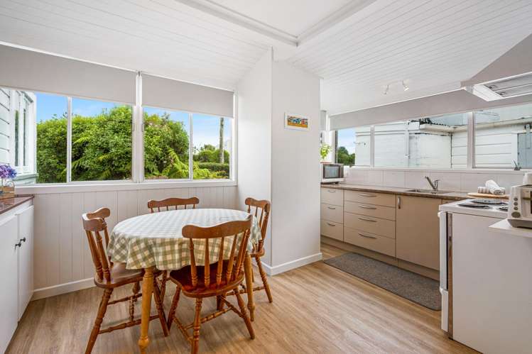 9 Seaforth Street Karitane_7