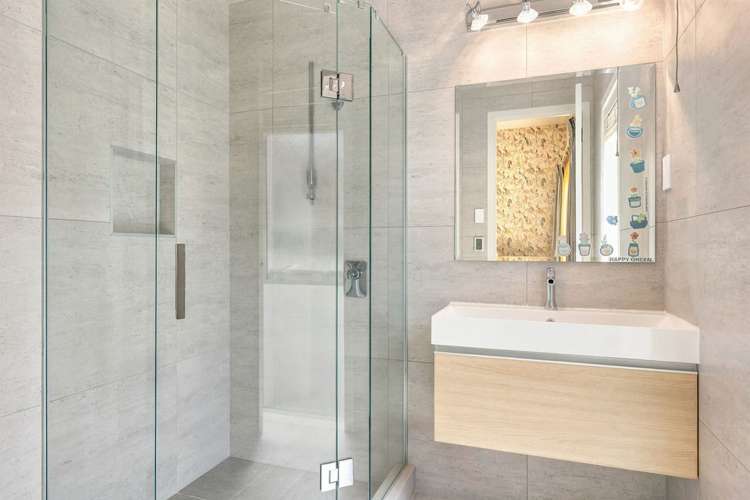 3 Gulf View Road Murrays Bay_19