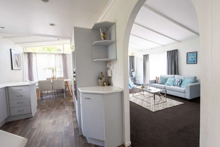 68 Sikkim Crescent Clover Park_6