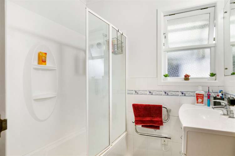 24 Te Kanawa Crescent Henderson_15