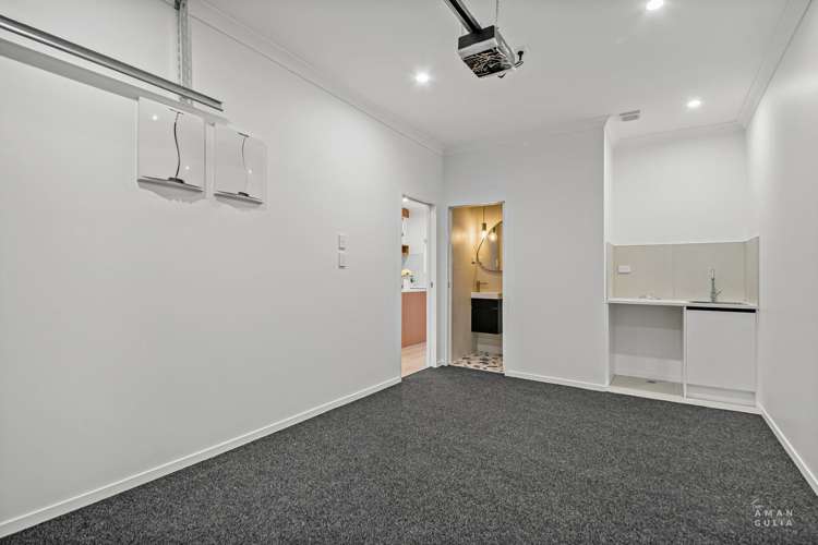 75 Titirangi Road New Lynn_22