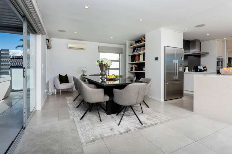 62 Seaview Road Castor Bay_26