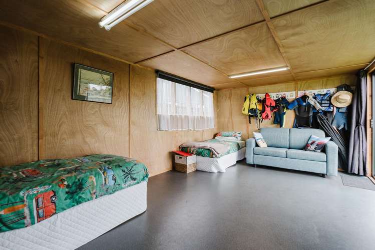 253 Pouewe Street Kawhia_16