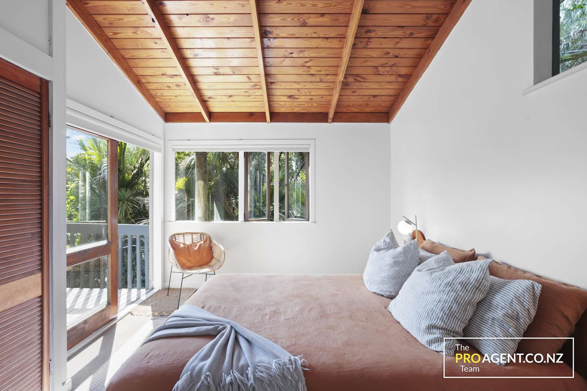 328 Huia Road Titirangi_0