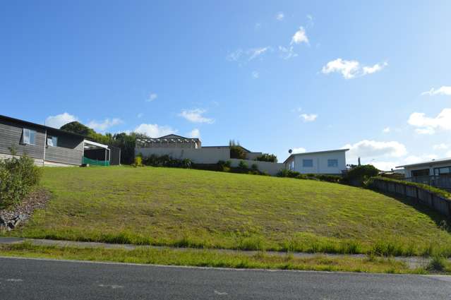 9 Te Whai Street Mangawhai Heads_3